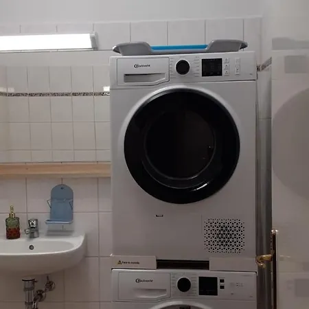 Enjoy Augustastrasse Parkplatz Und Balkon * Görlitz