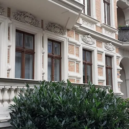 Enjoy Augustastrasse Parkplatz Und Balkon Daire Görlitz