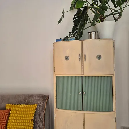Enjoy Augustastrasse Parkplatz Und Balkon *